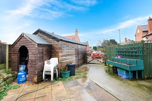 Photo 15- click for photo gallery